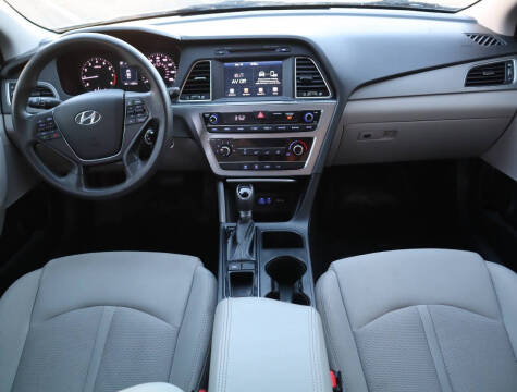 2017 Hyundai Sonata SE