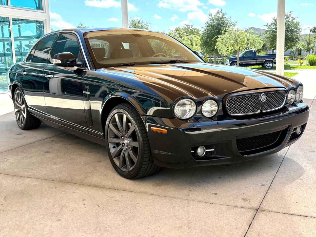 2008 Jaguar XJ-Series 3