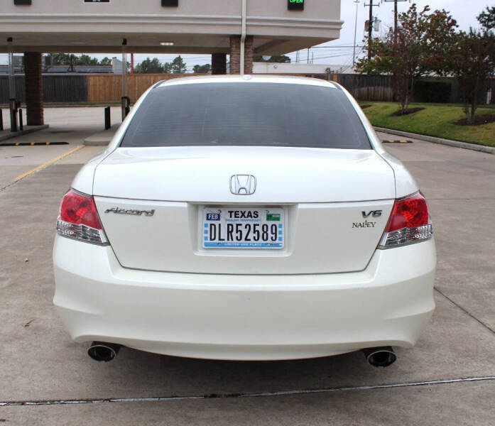 2010 Honda Accord EX-L V6 w/Navi