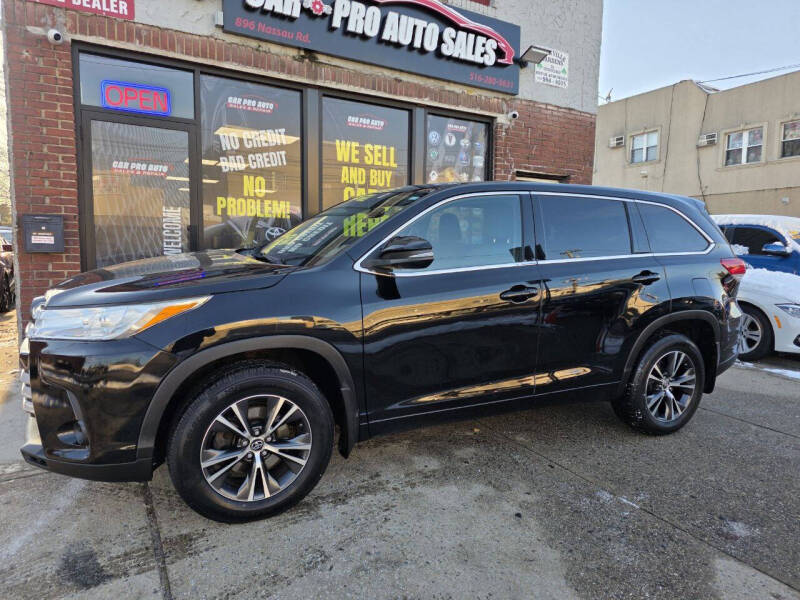 2018 Toyota Highlander LE