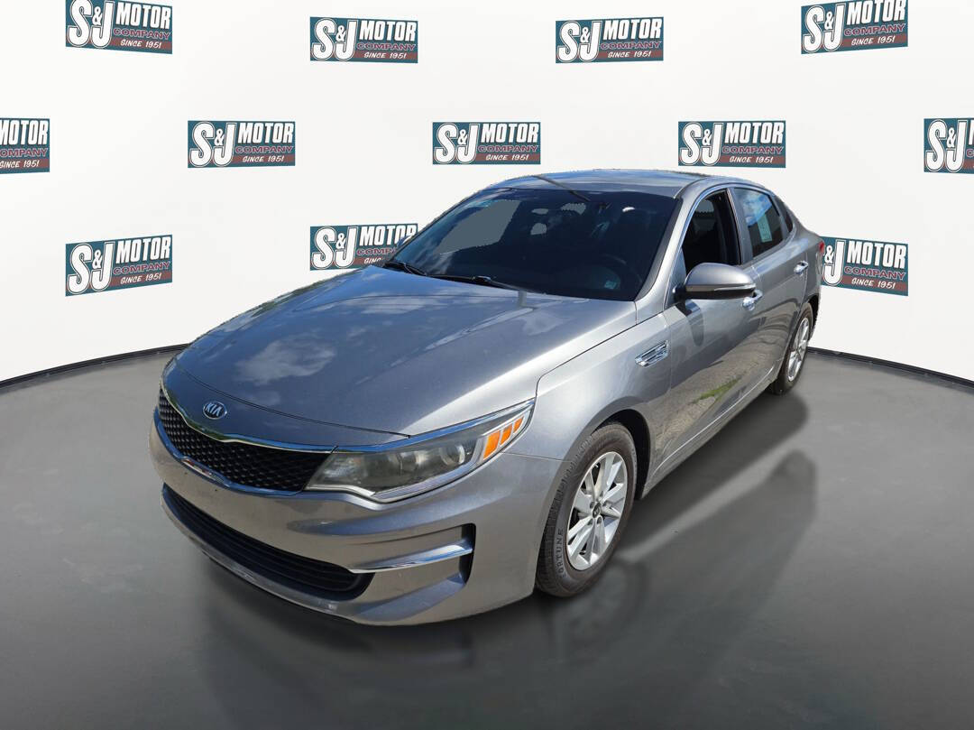  2018 Kia Optima LX   