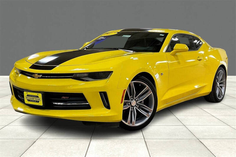 Used 2017 Chevrolet Camaro 2LT with VIN 1G1FC1RS3H0111433 for sale in Montevideo, Minnesota