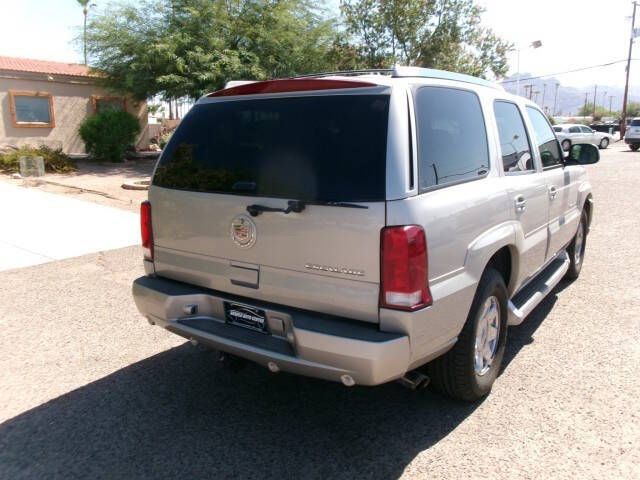 2005 Cadillac Escalade