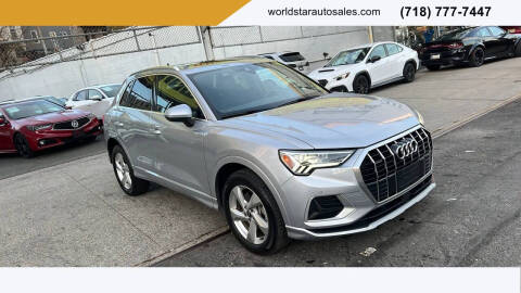 2022 Audi Q3 quattro Premium Plus 40 TFSI