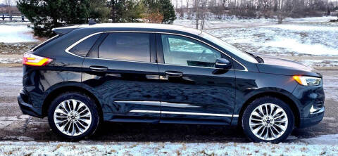 2022 Ford Edge Titanium