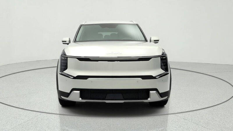 2026 Kia EV9 Wind