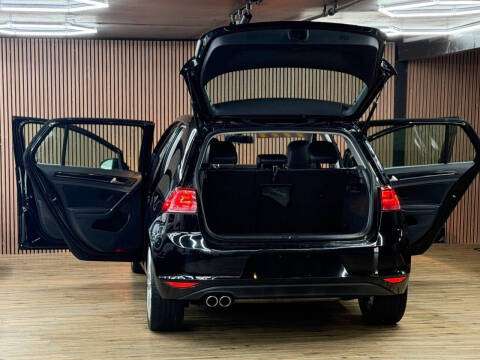 2015 Volkswagen Golf TDI S