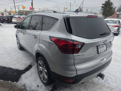 2019 Ford Escape Titanium