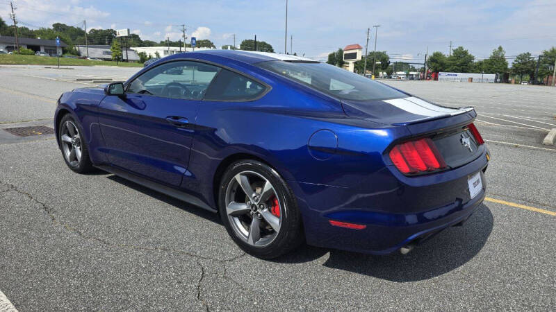 2016 Ford Mustang V6