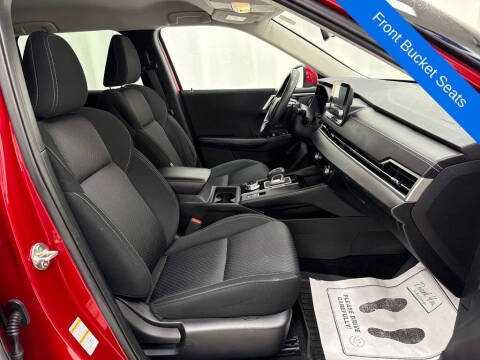 2022 Mitsubishi Outlander ES