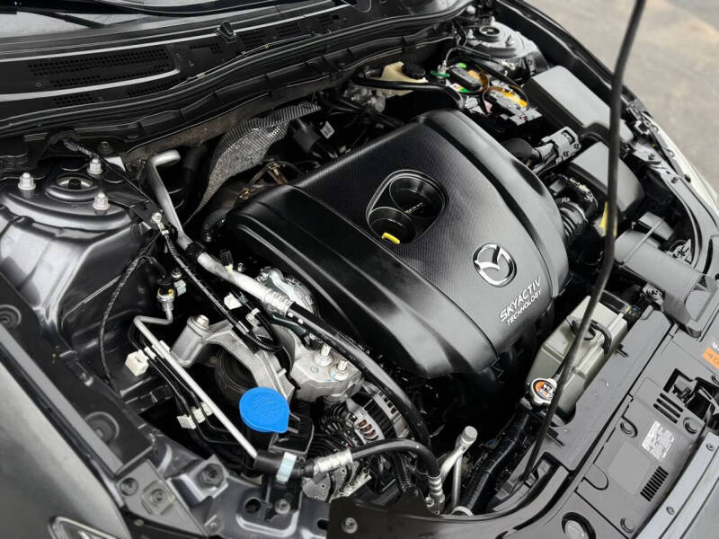 2016 Mazda MAZDA3 i Sport
