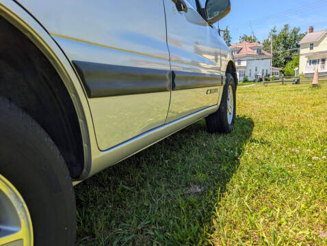 2004 Chevrolet Tracker