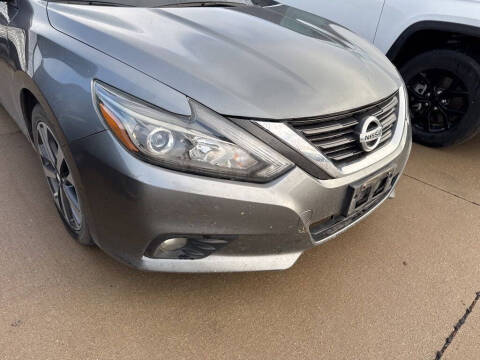 2017 Nissan Altima 3.5 SR