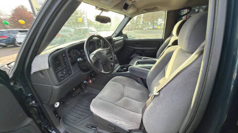2005 GMC Sierra 2500HD