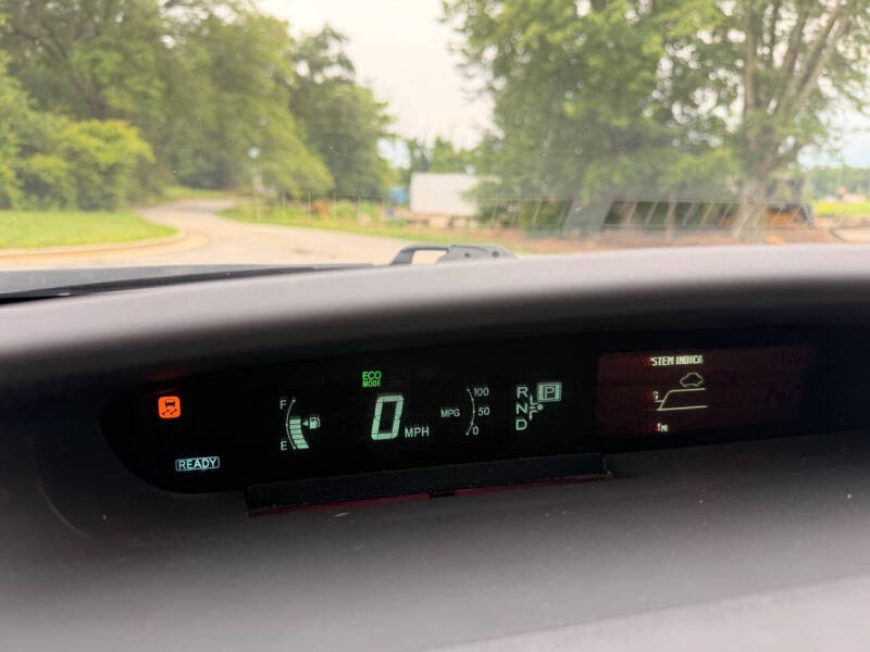 2014 Toyota Prius Three
