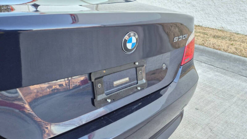 2005 BMW 5 Series 530i