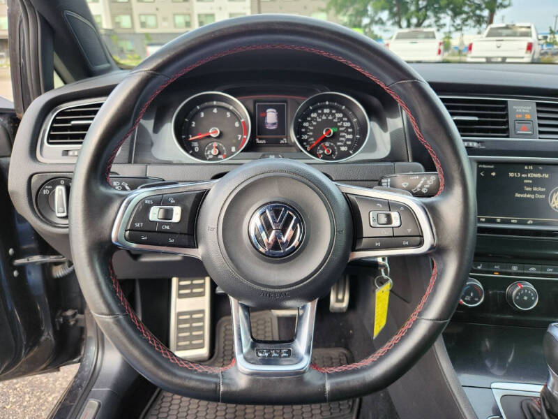 2016 Volkswagen Golf GTI SE