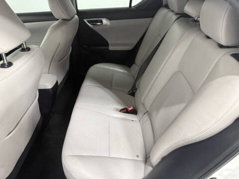 2011 Lexus CT 200h Premium