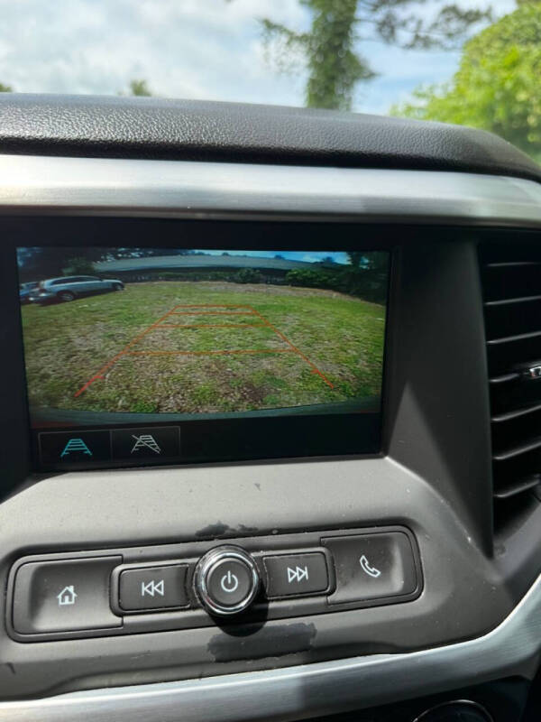 2018 GMC Acadia SLE-2