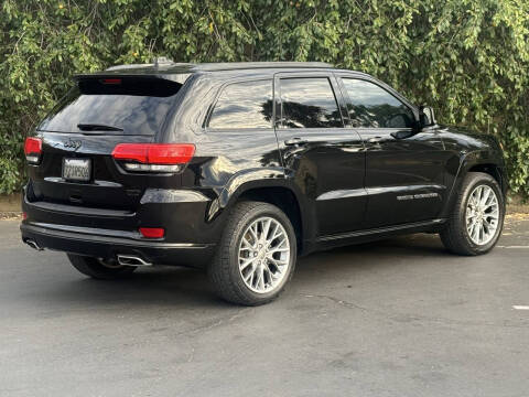 2017 Jeep Grand Cherokee Summit