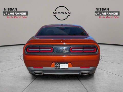 2021 Dodge Challenger SXT