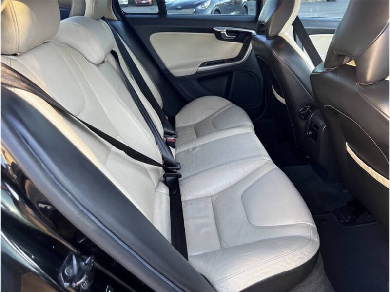 2012 Volvo S60 T5