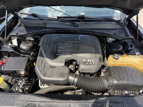 2012 Dodge Charger SE