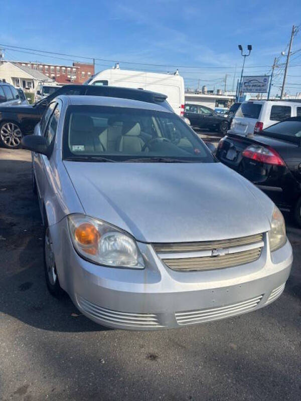 2006 Chevrolet Cobalt LS photo 2