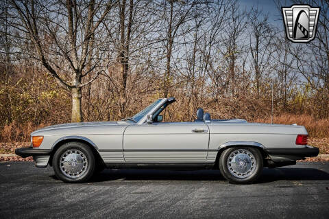 1988 Mercedes-Benz 560-Class 560 SL