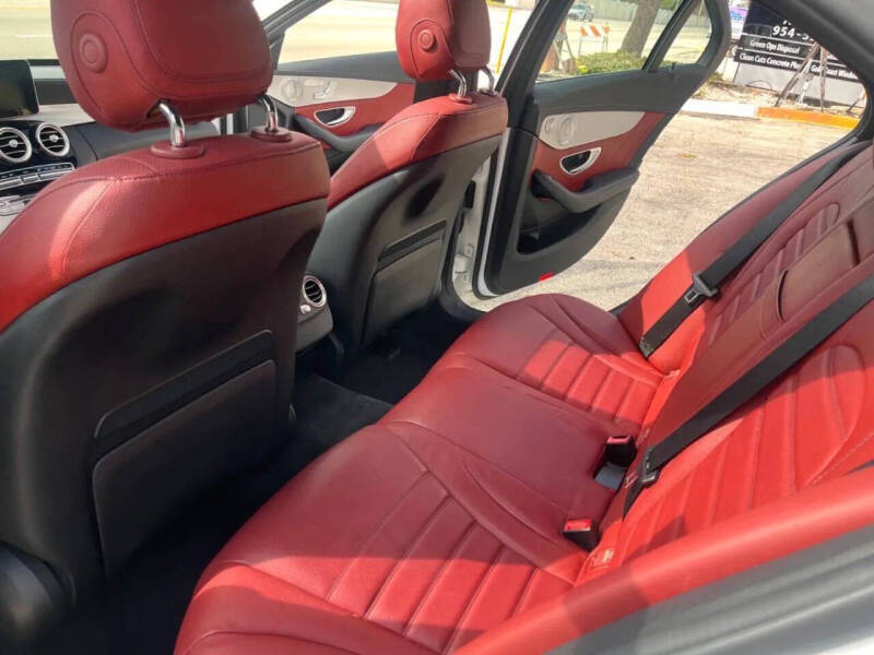 2016 Mercedes-Benz C-Class