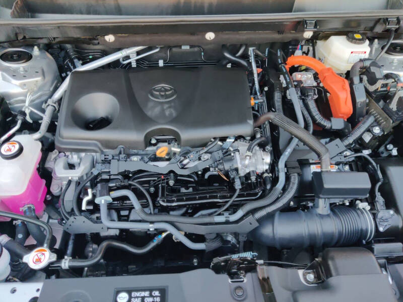 2023 Toyota RAV4 Hybrid LE