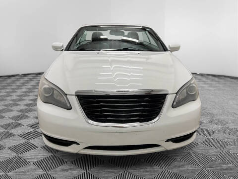 2014 Chrysler 200 S