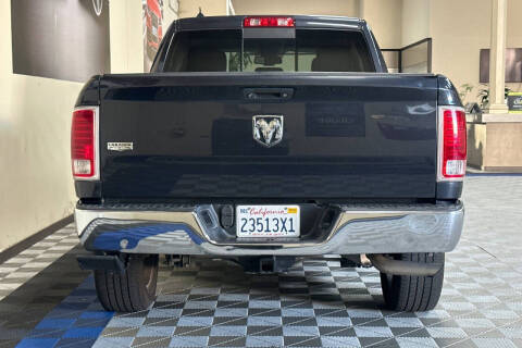 2016 RAM 1500 Laramie