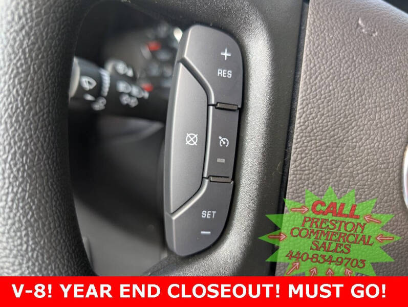 2025 Chevrolet Express 2500