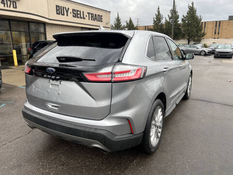 2020 Ford Edge Titanium