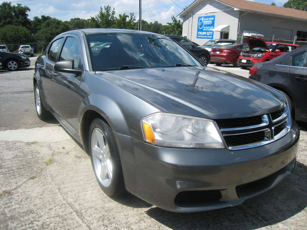 2013 Dodge Avenger SE FWD for Sale in CarGurus