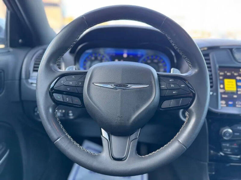 2023 Chrysler 300 S V6