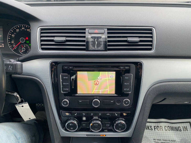 2012 Volkswagen Passat TDI SE