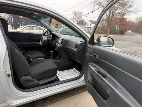 2010 Hyundai Accent GS
