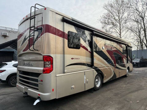 2014 Freightliner XCL Chassis