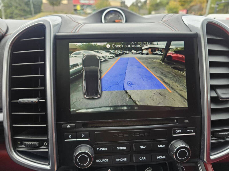 2017 Porsche Cayenne S