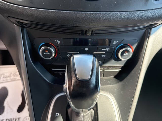 2017 Ford C-MAX Hybrid SE