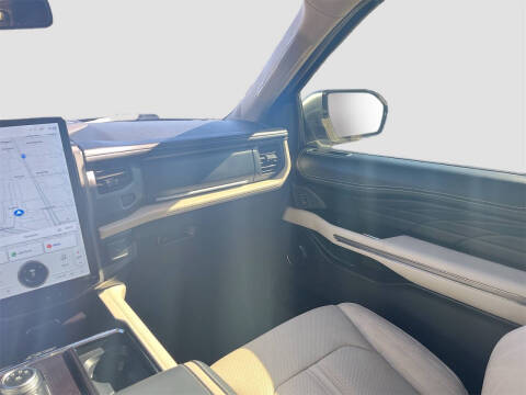 2023 Ford Expedition Platinum