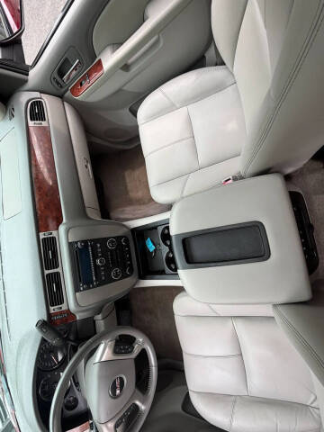 2013 GMC Yukon XL SLT