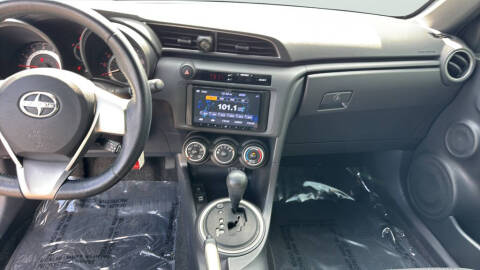 2011 Scion tC