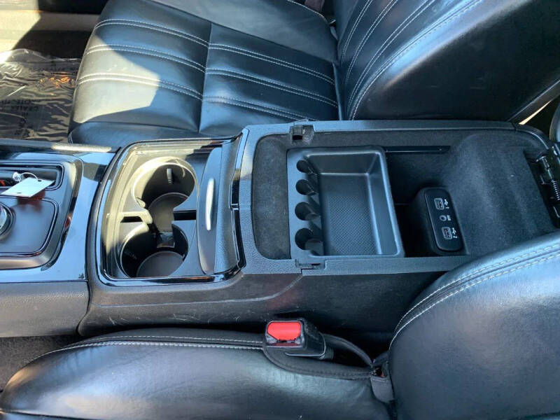 2023 Chrysler 300 S V6