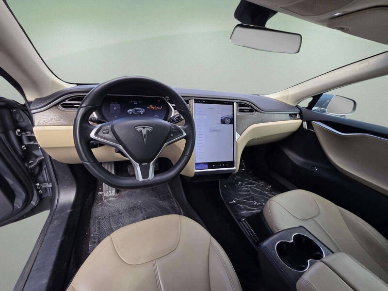 2013 Tesla Model S