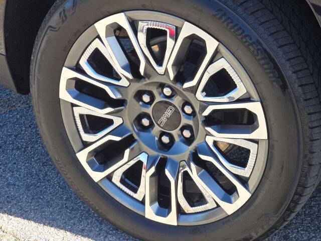 2024 GMC Yukon Denali Ultimate