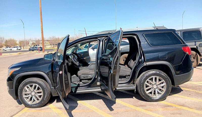 2017 GMC Acadia SLE-2