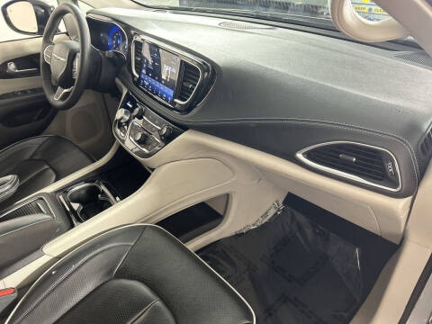 2024 Chrysler Pacifica Limited